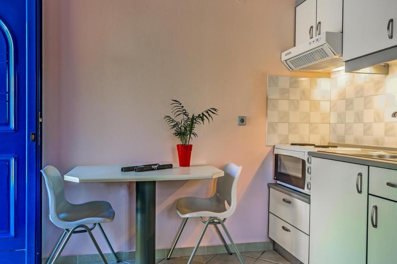Heraklion Beach Hideaway Explore, Relax, Repeat-3 Gazi Exterior foto